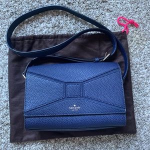NWOT Navy Kate Spade crossbody purse